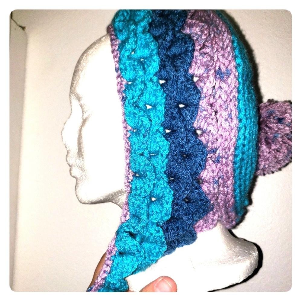 Crochet bonnet
